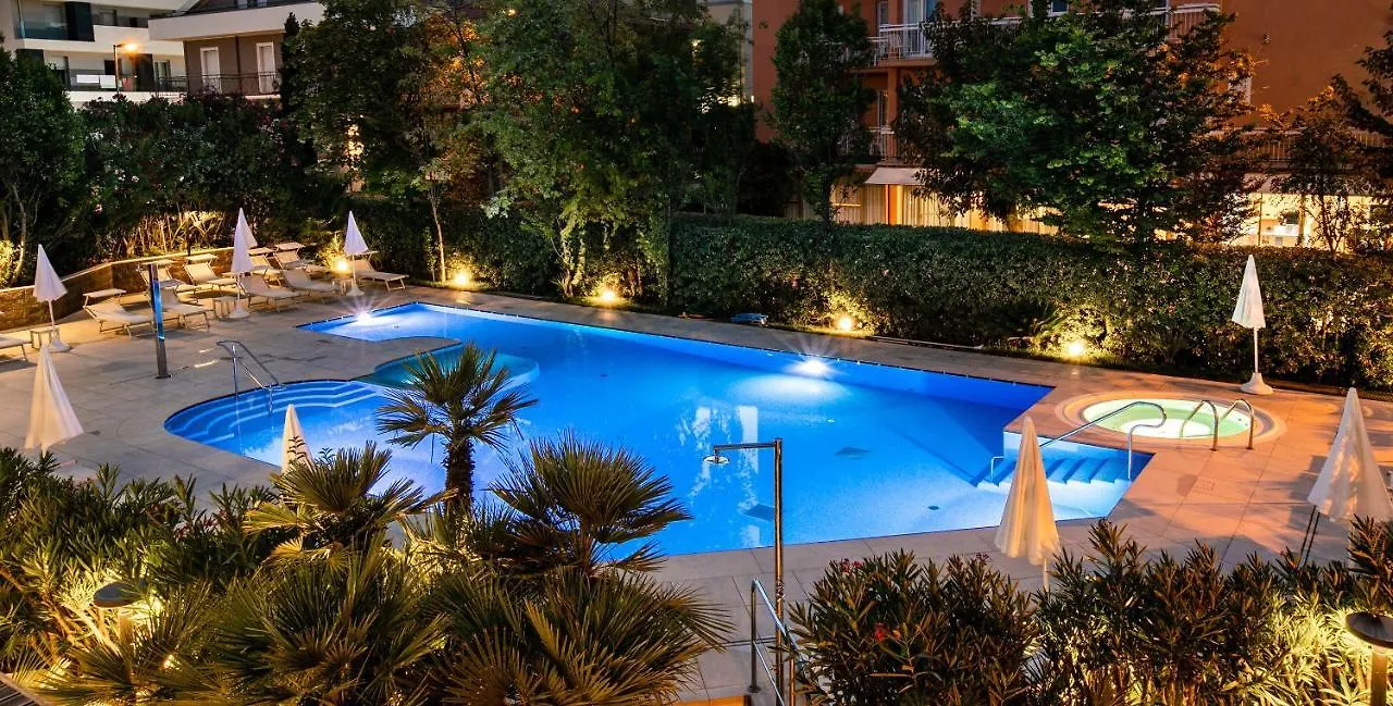 Hotel Maddalena Riccione 3*,
