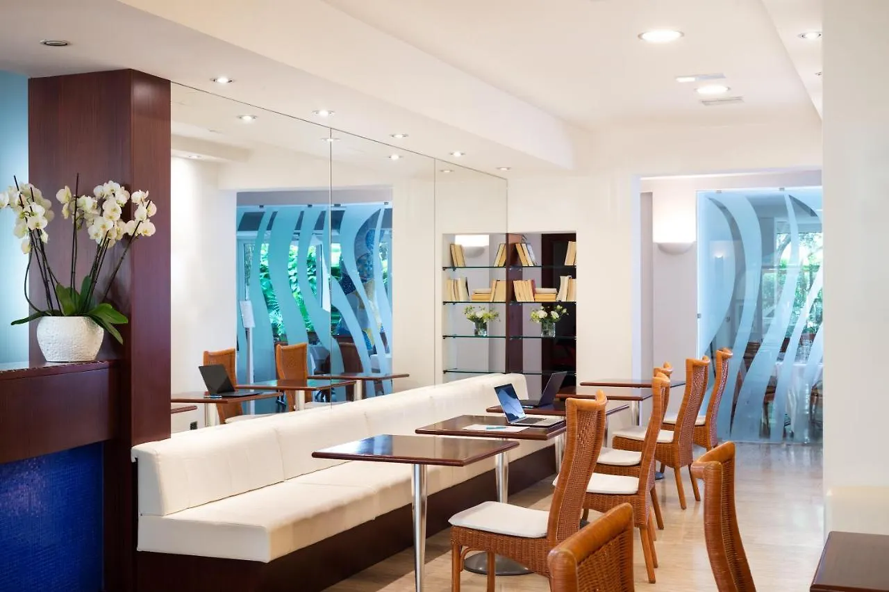 Hotel Maddalena Riccione Italië
